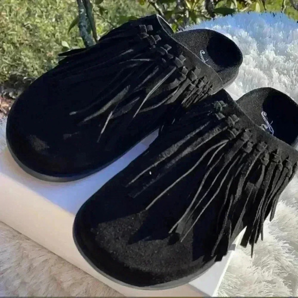 Free People Black Suede Fringed Mules - Picture 2 of 6